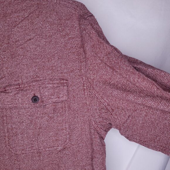 Duluth Shirt Mens Large Red Free Swingin Twist Relaxed Fit - Picture 4 of 11